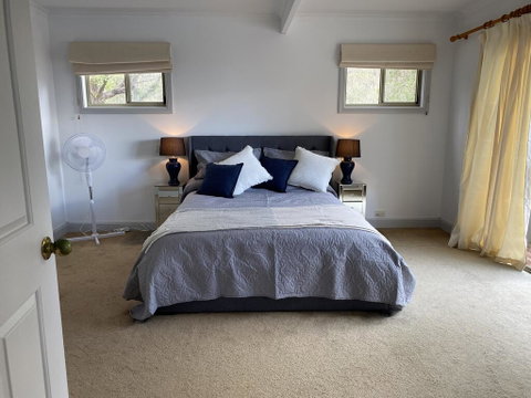 Wanjii II Pool & Spa Getaway - Sydney Tourism 1
