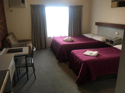 Warragul Views Motor Inn - Sydney Tourism 3