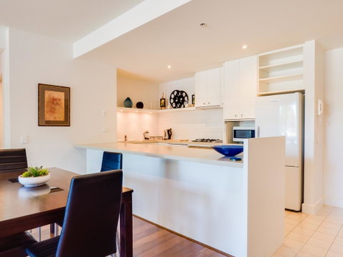 Waterfront (Yarra St) By Gold Star Stays - Sydney Tourism 3
