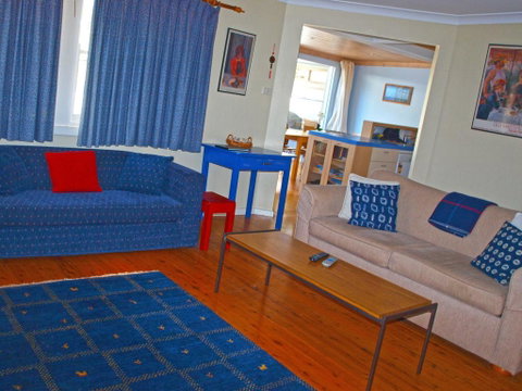 Waterfront Heaven @ Callala Bay - Sydney Tourism 1