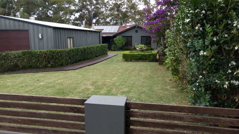 Waterfront Jervis Bay Escape Cooinda - Sydney Tourism 1