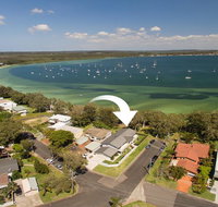 Waterfront Serenity - Luxury home with Grand Views - Sydney Tourism