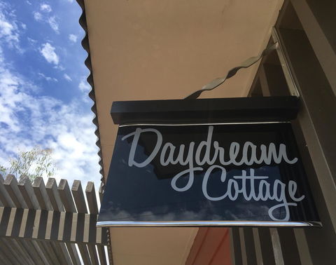 Daydream Cottage - Sydney Tourism 13