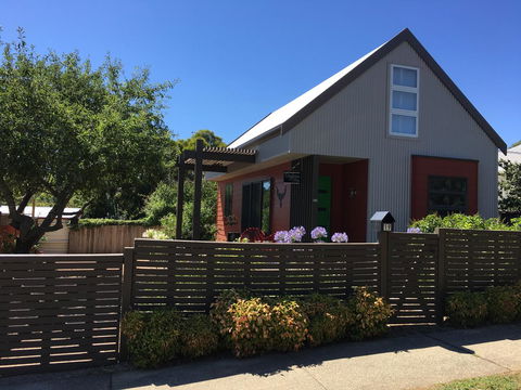Daydream Cottage - Sydney Tourism 5