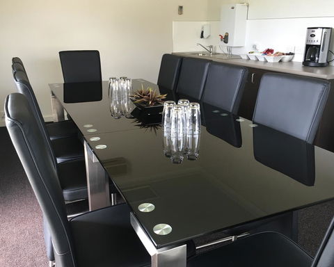 Blazing Stump Motel & Suites - Sydney Tourism 26