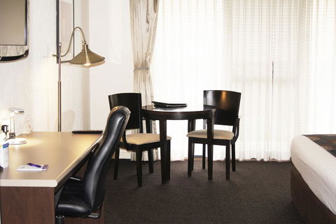 Blazing Stump Motel & Suites - Sydney Tourism 17