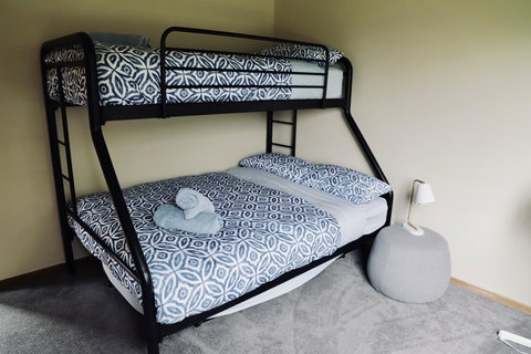 Red Ceder Cottage - Great Ocean Road - Port Campbell - Sydney Tourism 6