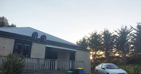 Hillâ€™s Creek Holiday Home - Sydney Tourism 4