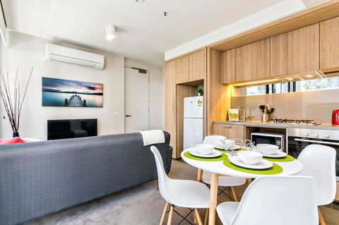 Complete Host 50 Claremont St Apartments - Sydney Tourism 25