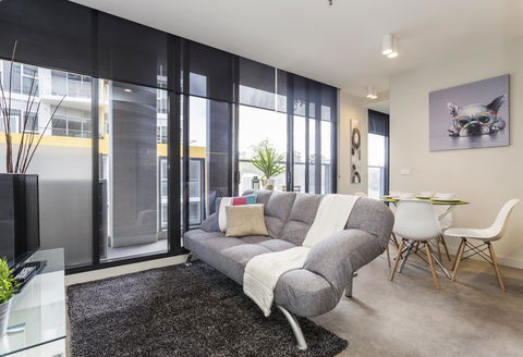 Complete Host 50 Claremont St Apartments - Sydney Tourism 11