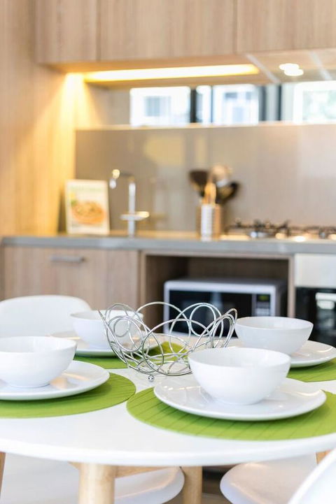 Complete Host 50 Claremont St Apartments - Sydney Tourism 22