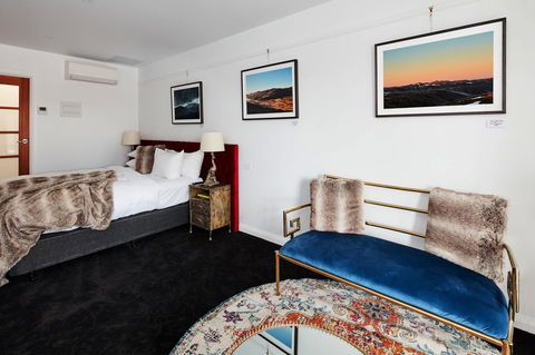 Daylesford Art Motel - Sydney Tourism 16