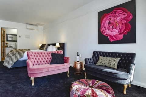 Daylesford Art Motel - Sydney Tourism 4