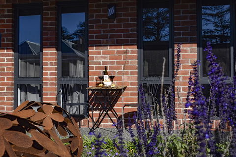 Daylesford Art Motel - Sydney Tourism 21
