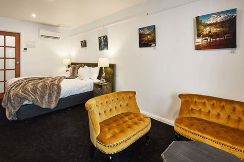 Daylesford Art Motel - Sydney Tourism 13