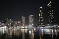 Auzzie Apartments Docklands Melbourne