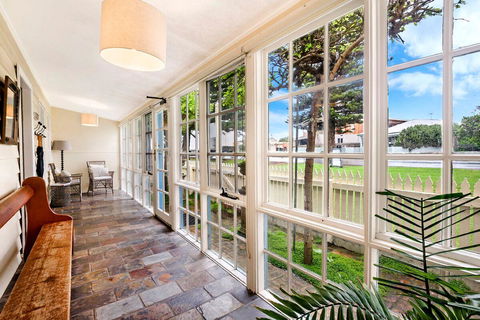 Edge17 Port Fairy Wharf - Sydney Tourism 8