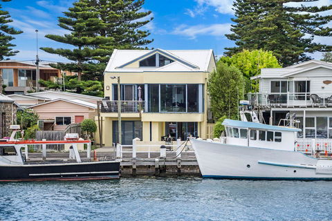 Edge17 Port Fairy Wharf - Sydney Tourism 14
