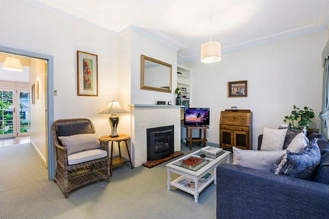Edge17 Port Fairy Wharf - Sydney Tourism 0