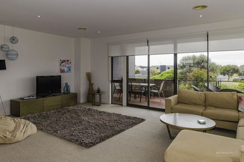 1 Pebble Place - Sydney Tourism 5
