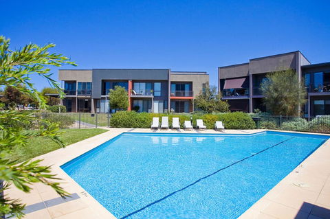 1 Pebble Place - Sydney Tourism 3