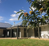 3 Bells Alpine Cottage - Sydney Tourism