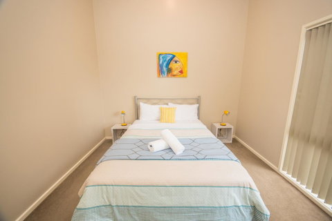 The Pitch - Sydney Tourism 30