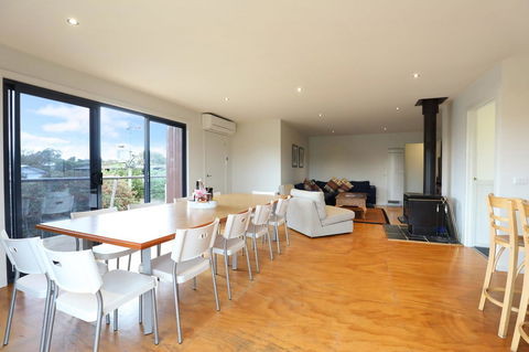 Via Nuova - Sydney Tourism 21