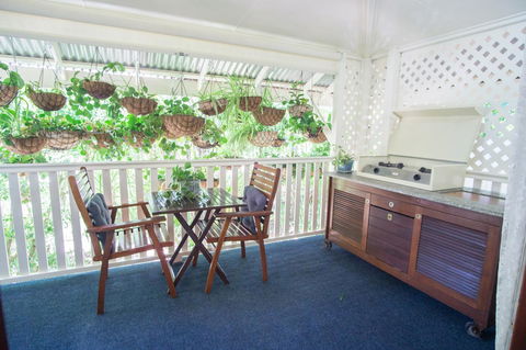 Debbie\'s Place - Sydney Tourism 33