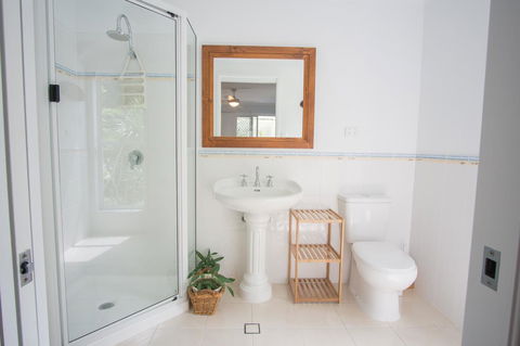 Debbie\'s Place - Sydney Tourism 10