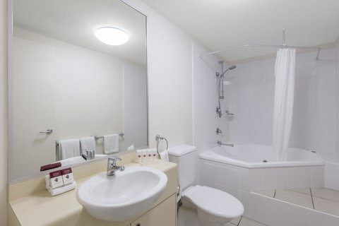 Ramada By Wyndham Marcoola Beach - Sydney Tourism 8