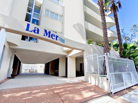 La Mer Sunshine Beachfront - Sydney Tourism 22