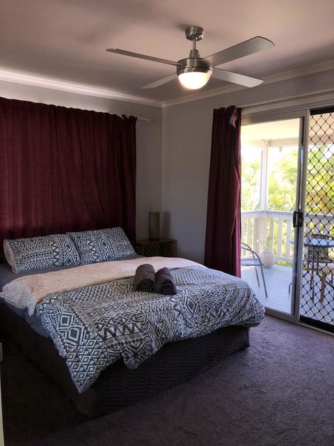 Backpackers At 1770 - Sydney Tourism 7