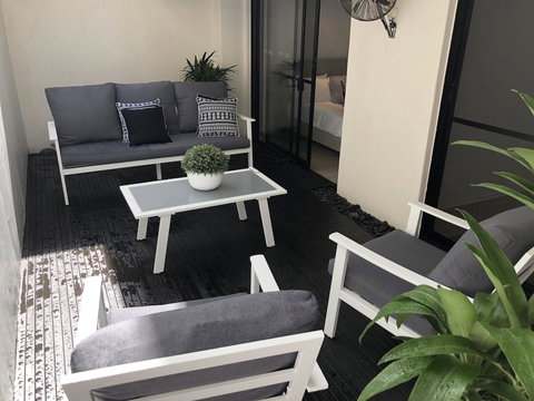 Sunshine Beach Luxe Apartment - Sydney Tourism 31