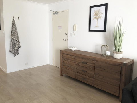 Sunshine Beach Luxe Apartment - Sydney Tourism 6