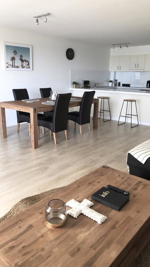Sunshine Beach Luxe Apartment - Sydney Tourism 27