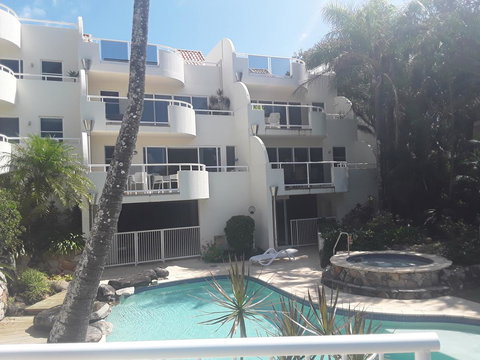 Sunshine Beach Luxe Apartment - Sydney Tourism 34