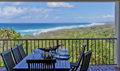 Whale Watch Ocean Beach Resort - Sydney Tourism 1