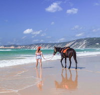 Salty Vibes Retreat - Sydney Tourism