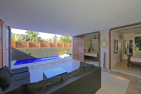 Sandcastles 1770 Motel & Resort - Sydney Tourism 13