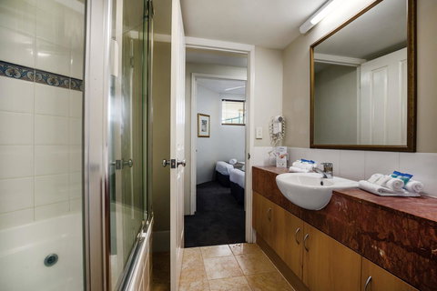 Landmark Resort - Sydney Tourism 28