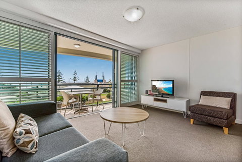 Mantra Mooloolaba Beach - Sydney Tourism 7