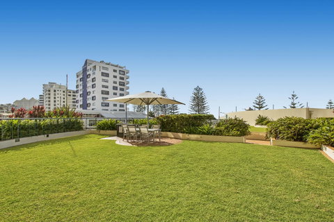 Mantra Mooloolaba Beach - Sydney Tourism 42