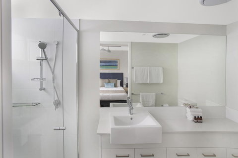 Direct Collective - Sea Breeze Mooloolaba - Sydney Tourism 5