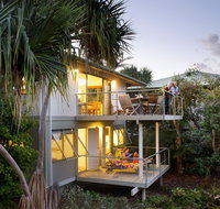 The Retreat Beach Houses - Sydney Tourism
