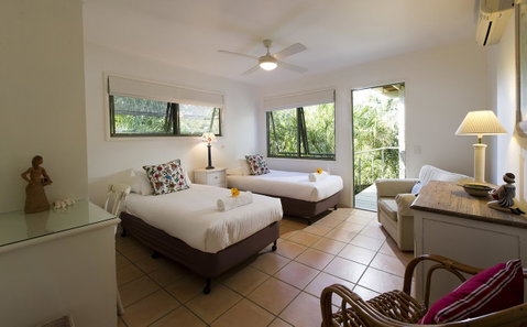 The Retreat Beach Houses - Sydney Tourism 10
