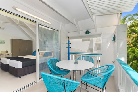 By The Sea Port Douglas - Sydney Tourism 10