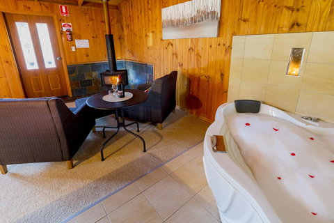 Granite Belt Retreat And Brewery - Sydney Tourism 6