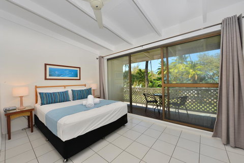 Seascape Holidays At Beachfront Terraces - Sydney Tourism 1