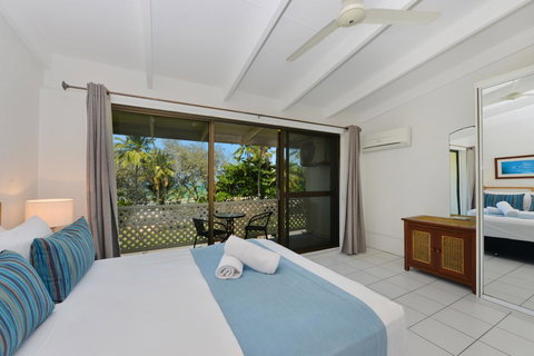 Seascape Holidays At Beachfront Terraces - Sydney Tourism 5